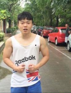 网红董新尧